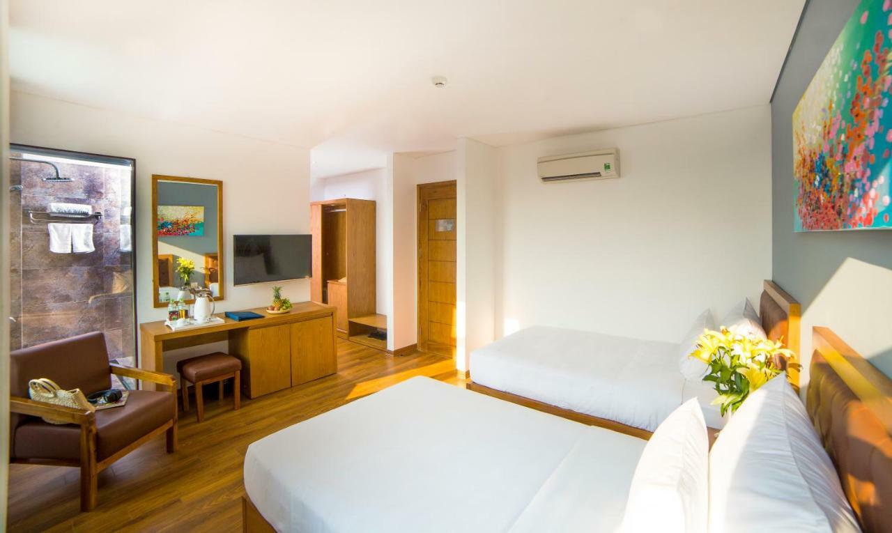 Clivia Hotel & Suite Da Nang Exterior photo