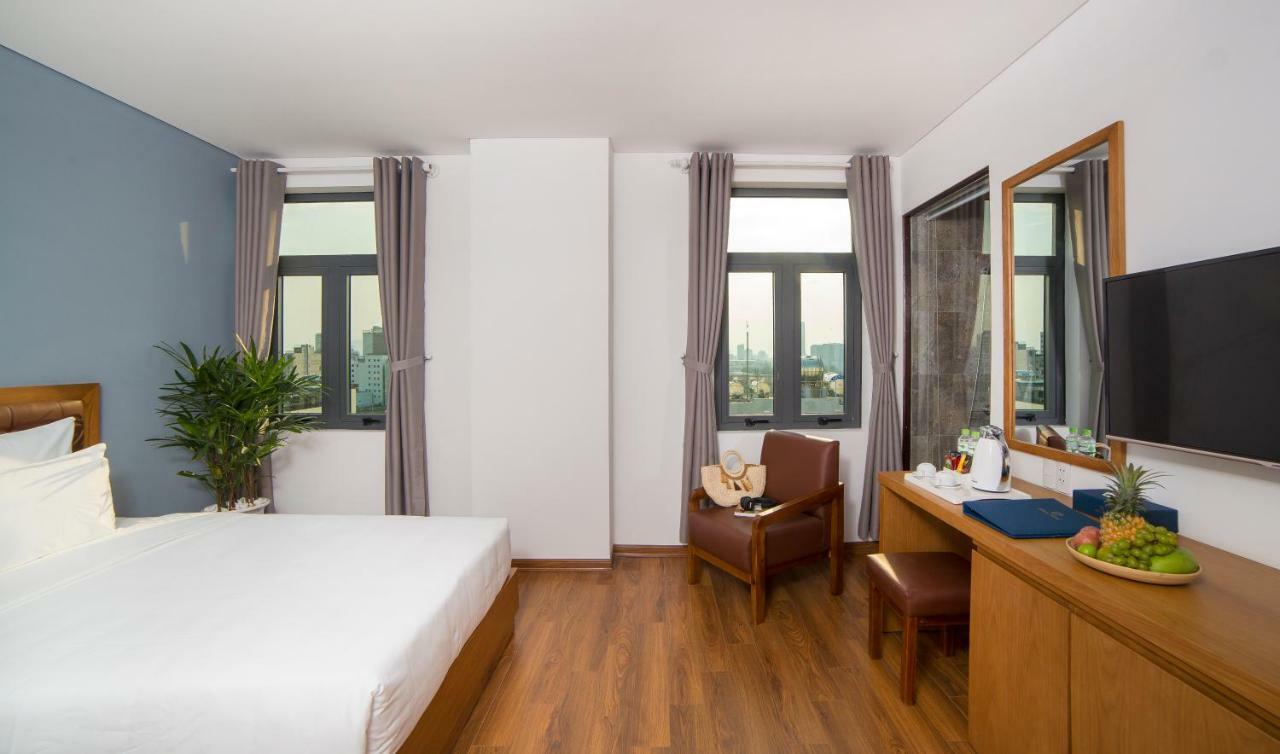 Clivia Hotel & Suite Da Nang Exterior photo