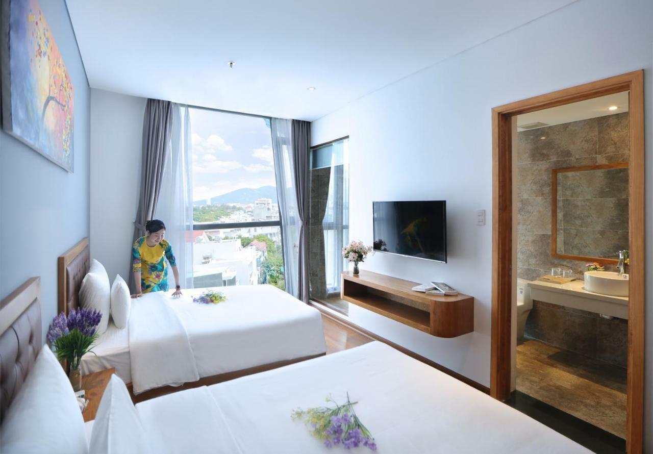 Clivia Hotel & Suite Da Nang Exterior photo